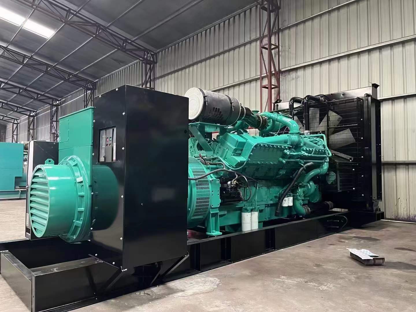 丹徒如何降低 800kW 柴油发电机输出电流的波动？