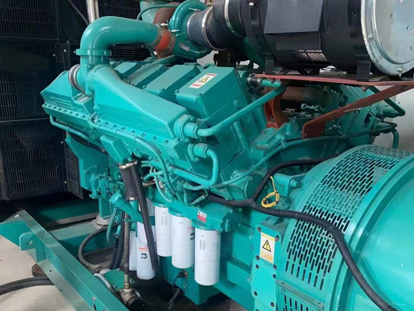 丹徒更换100kW柴油发电机组机油时，需要注意哪些事项？